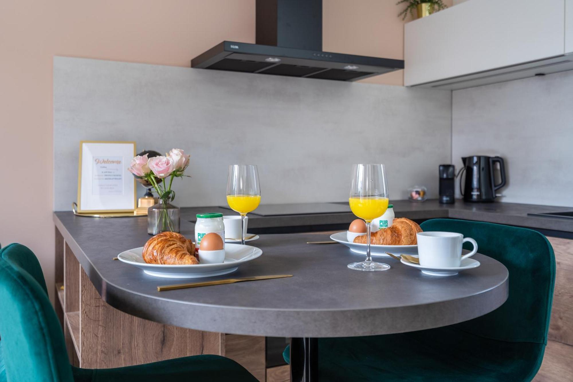 Apartamento Luxury Fully Equipped Studio - Centrally Located Huizen Exterior foto